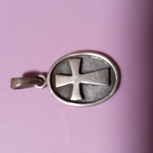 Sterling Silver 925 Shadow Box Cross Pendant - Picture 1 of 10